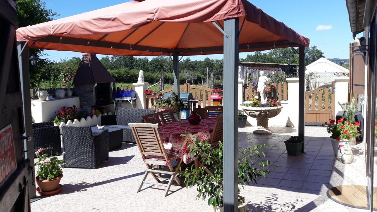 L Orchidee Hotel Herisson Exterior photo